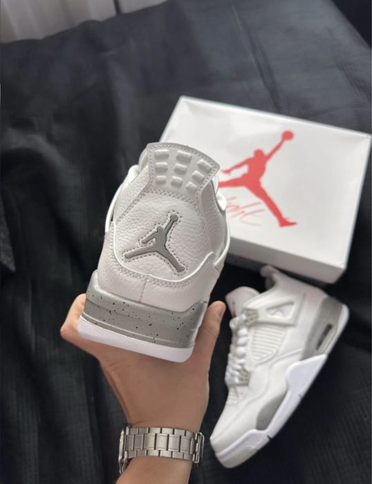Jordan 4 Retro White Oreo