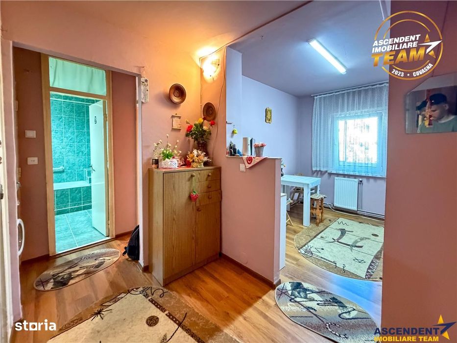 Apartament 2 camere, decomandat, etaj 2,  Lenin, Sfantu Gheorghe