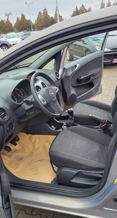 Opel Corsa 1.2 16v 86cp Euro5 5viteze  2013