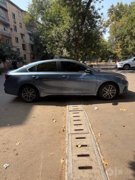Kia cerato GT line 2023