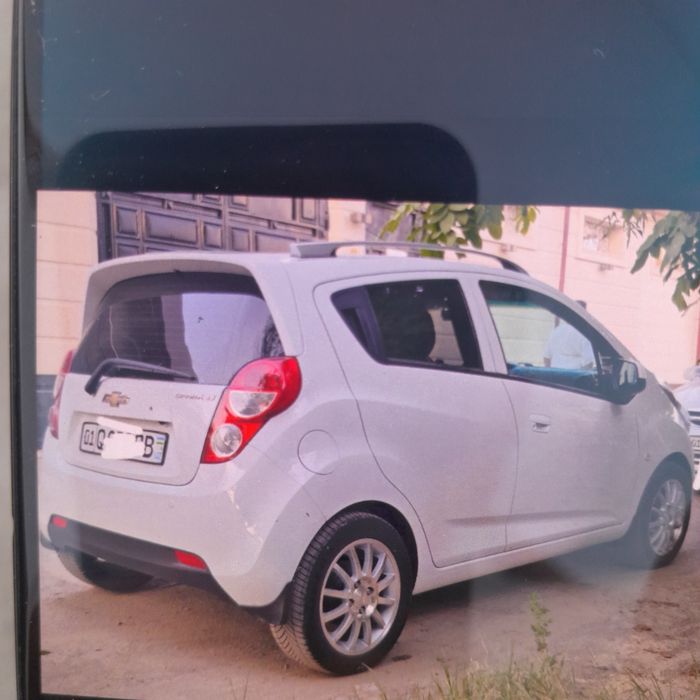 Spark aftamat sotiladi