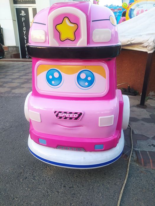 Karusel kachela kachalka atraksion sotiladi (Batut ham bor)