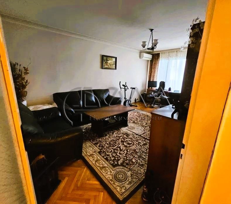Продава се Тристаен апартамент в София, Младост 4 - 104 кв.м за 1827 €/кв.м - Снимка #1