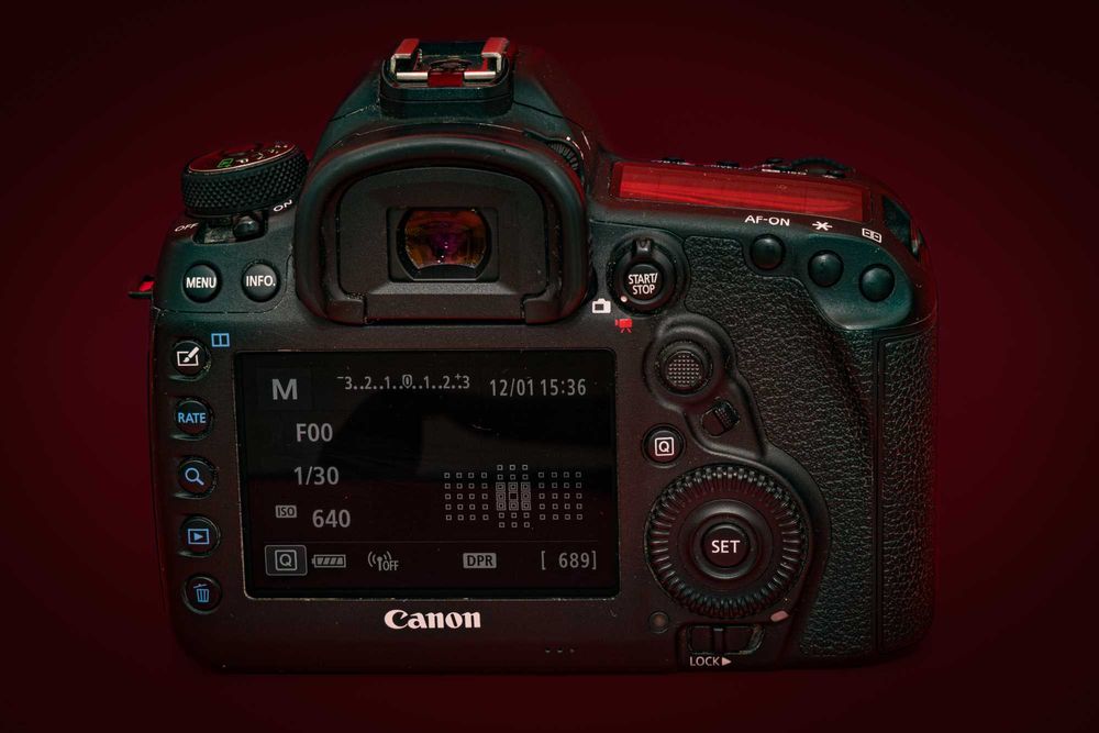 Canon 5D Mark IV 115.000 - Shutter count