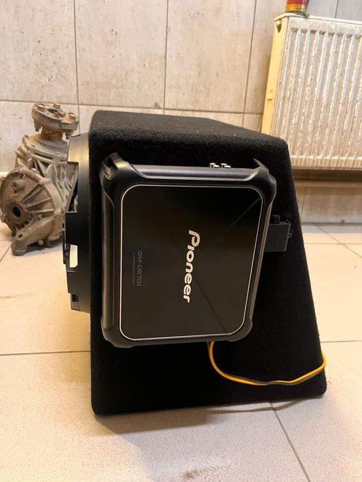 Сабвуфер + услитель