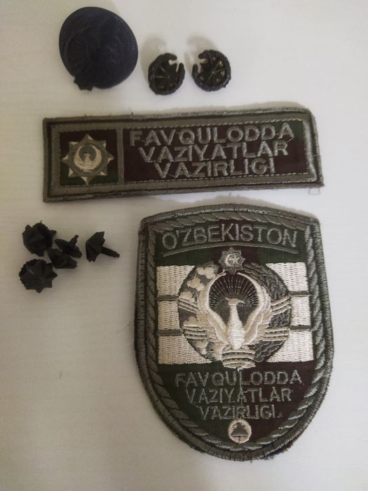 Военные принадлежности и фурнитура