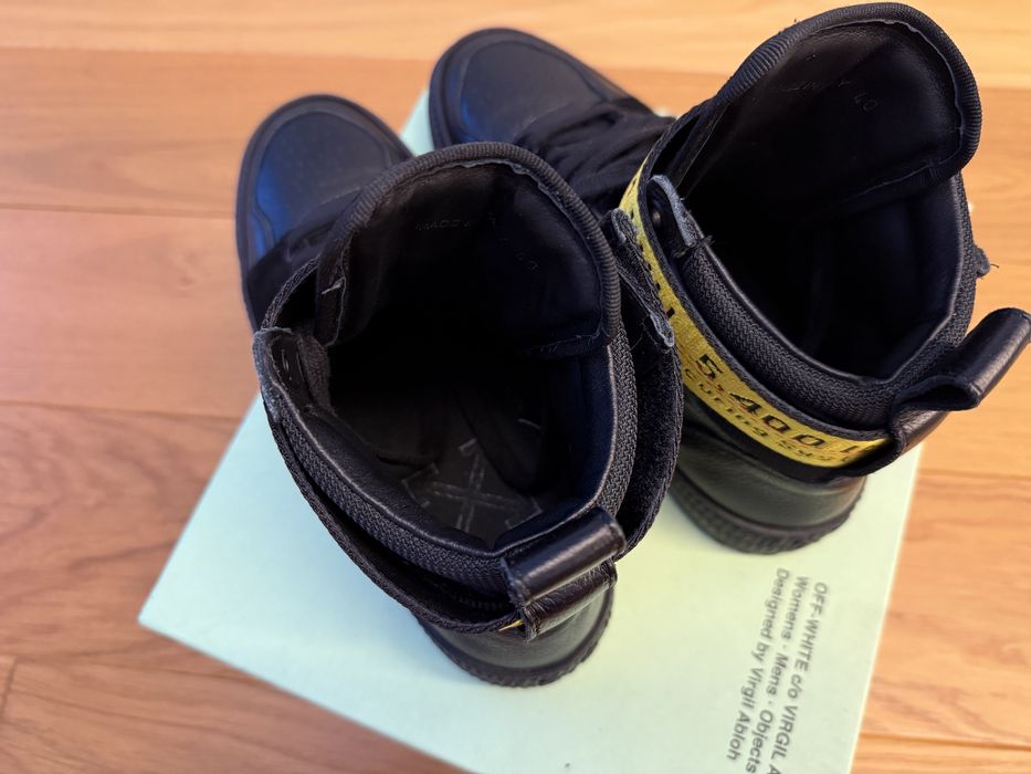 Обувки Off-White