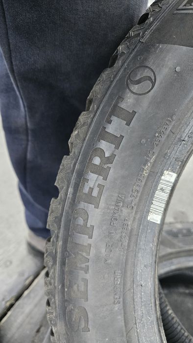 2бр гуми 205 50 17 дот 21 семперит