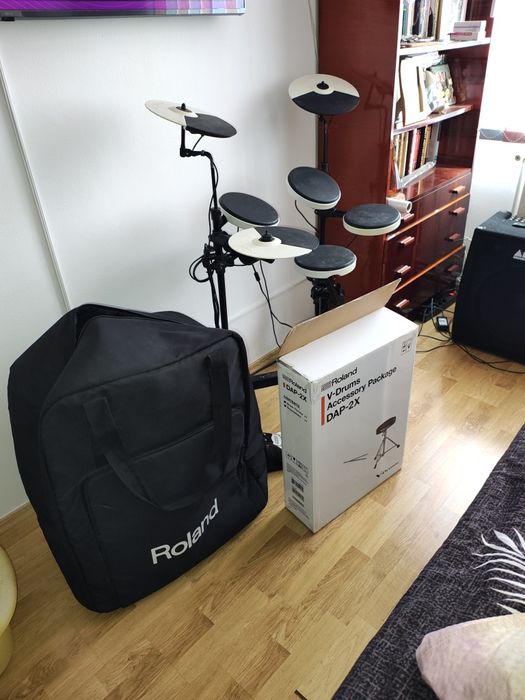 Vând Roland TD 4 PK