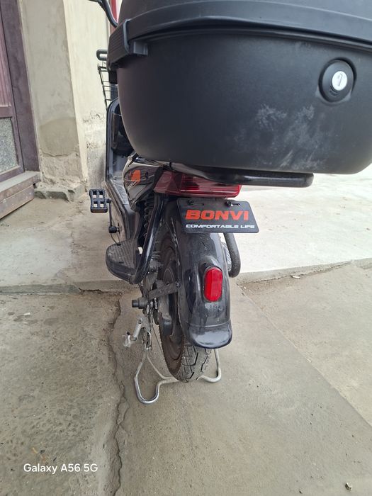 Янги Скутер сотилади