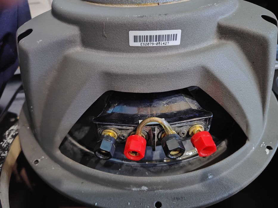 JBL GTO1202D / двунамотков 12 инча / автомобилен субуфер