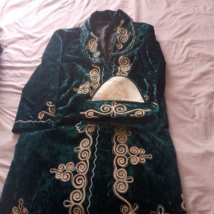 Продам мужской шапан