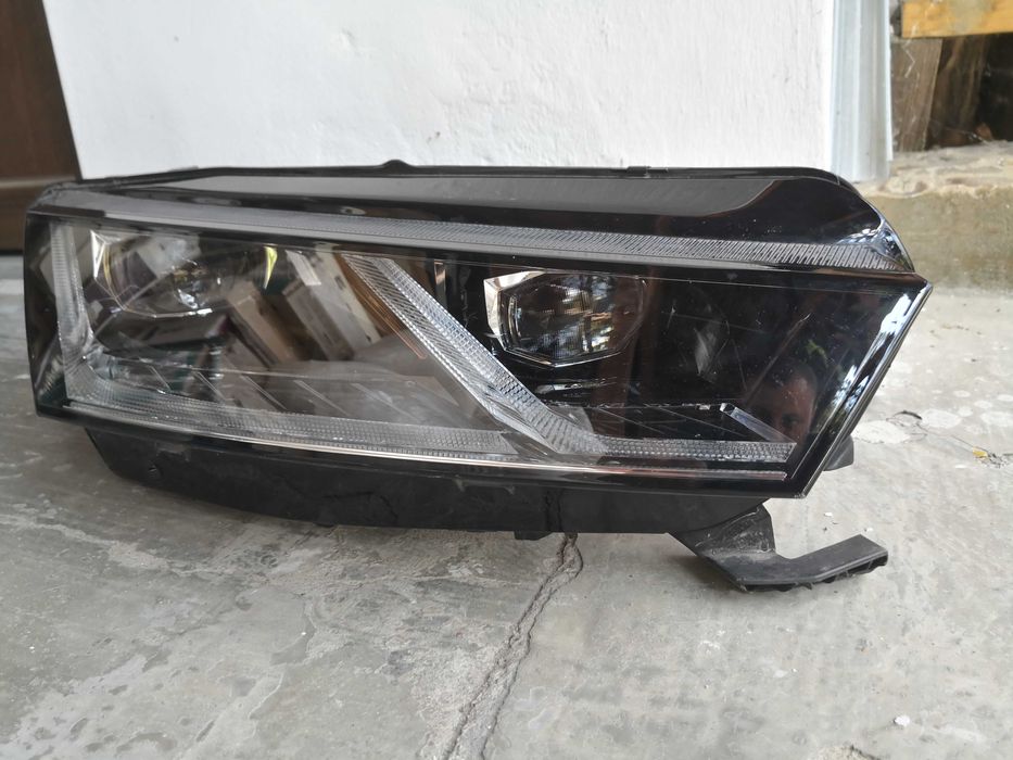 Фар Skoda Octavia IV FULL LED 2020 десен/Фар Шкода Октавиа Оригинален