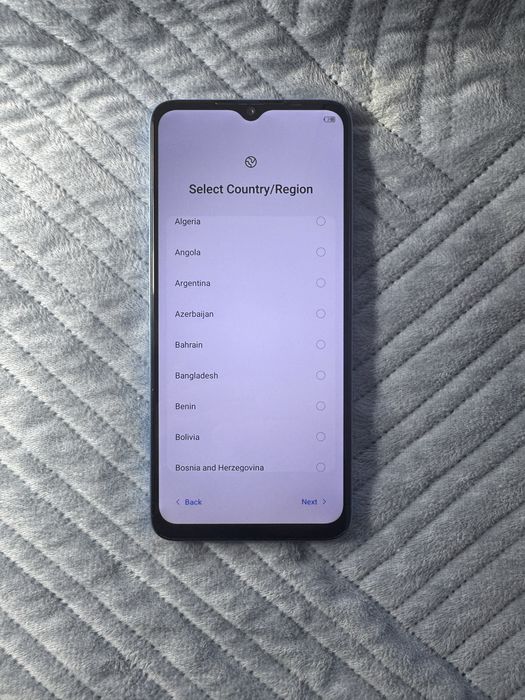 Продам смартфон TECNO SPARK 10