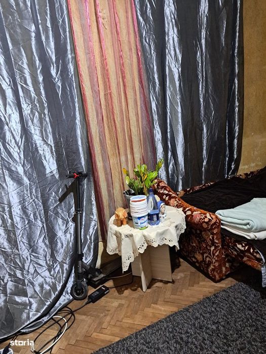 Apartament la casă cu 2 camere, bucătărie, baie, pe str. Primăriei