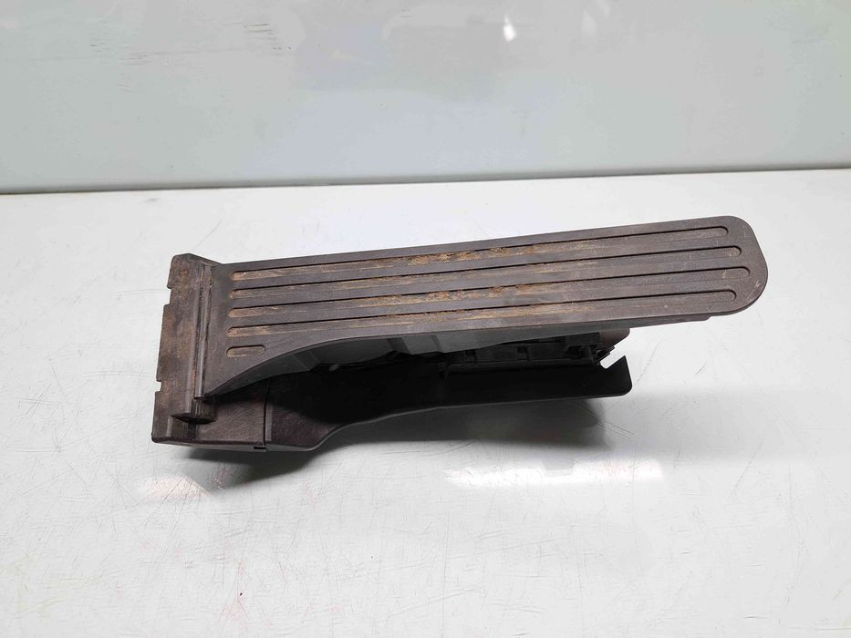 Pedala acceleratie Volkswagen Touran (1T1, 1T2) [Fabr 2003-2010] Face