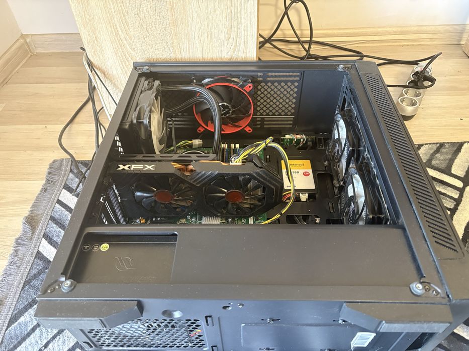 PC gaming RGB buget +periferice+ monitor