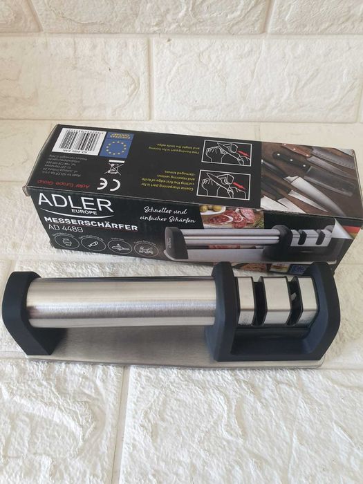 Ascutitor pentru cutite Adler