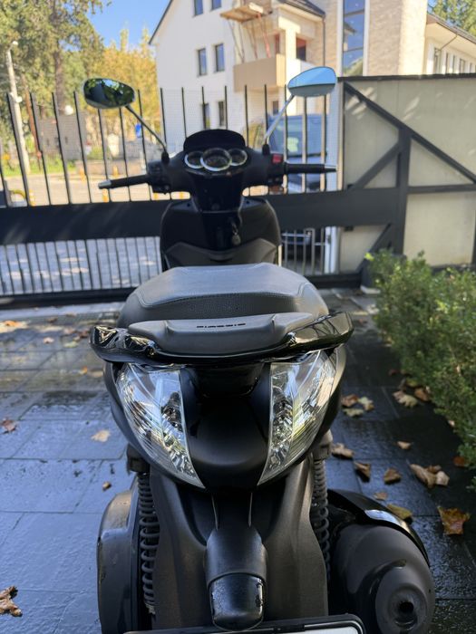 Piaggio Beverly Police