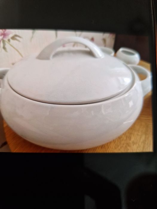 Сервиз столовый на 9 персон (72 предмета)