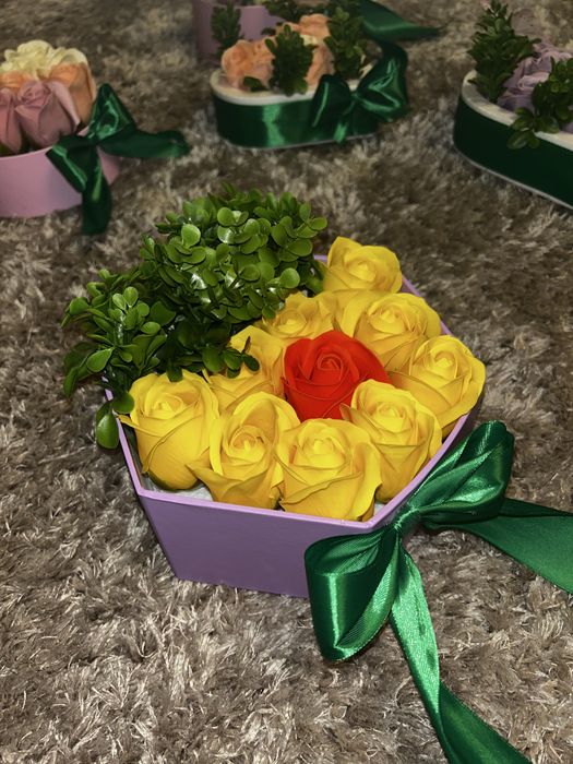 Flori de săpun create cu grijă pentru momente speciale!