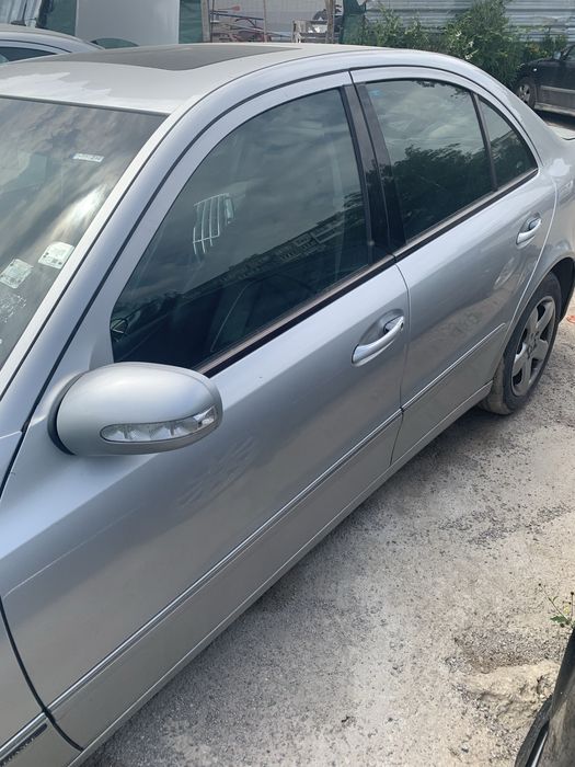 Mercedes E280 w211 E klass седан