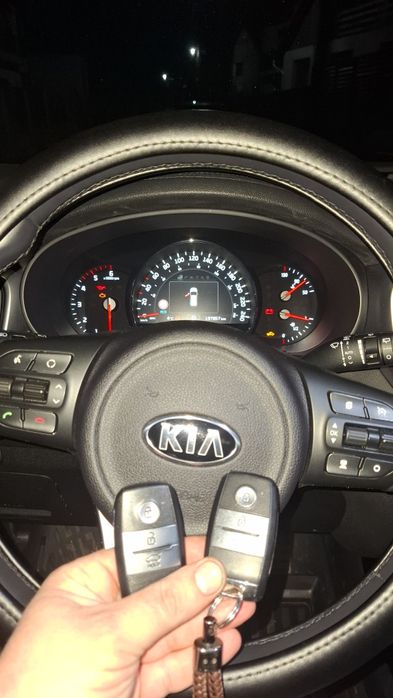 Programare,copiere chei,reparati cheie,chei deblocare mașină