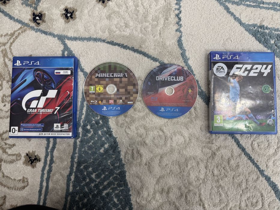 Продам ps4 хорошем состоянии