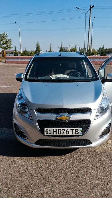 Спарк срочно сотилади