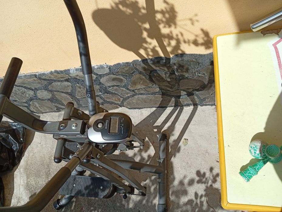 Aparat fitness-bicicleta eliptica