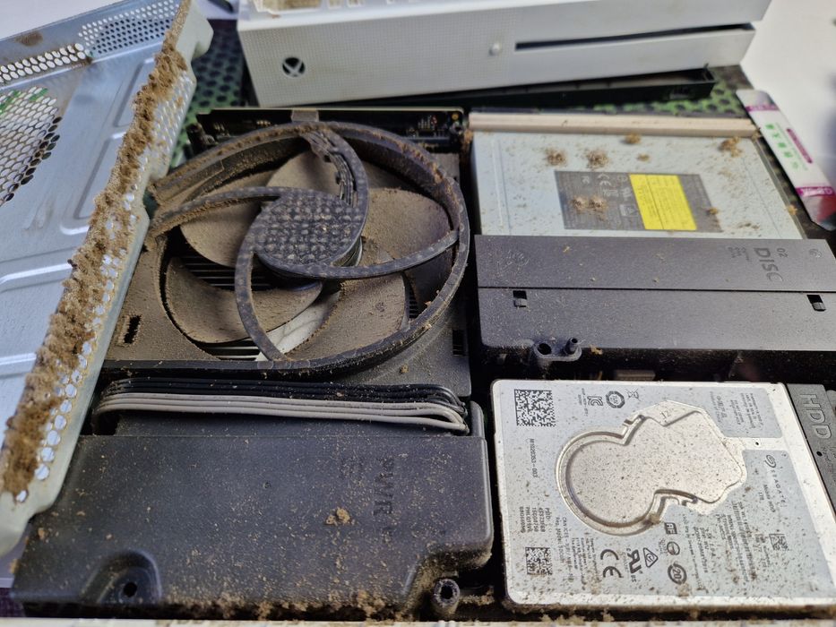 Reparatii / Upgrade / Modare/ Curatare Console Home sau Portabile