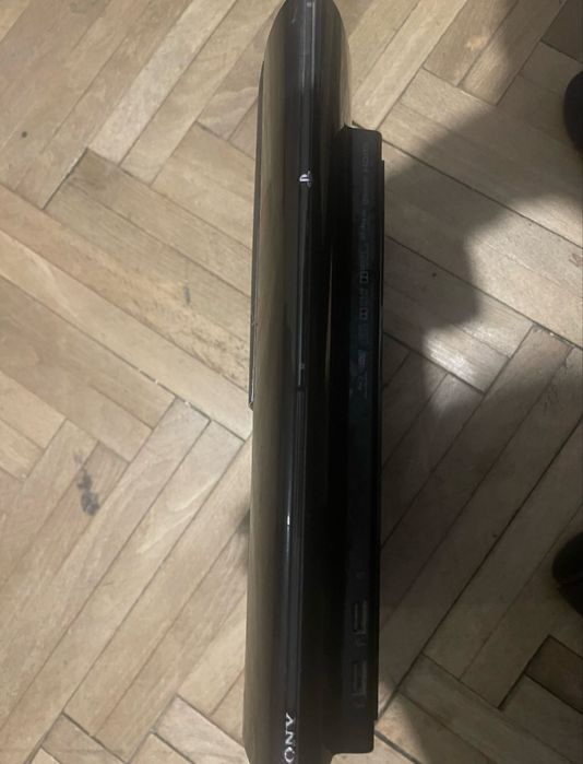 Ps 3 super slim perfect functional cititi descrierea!