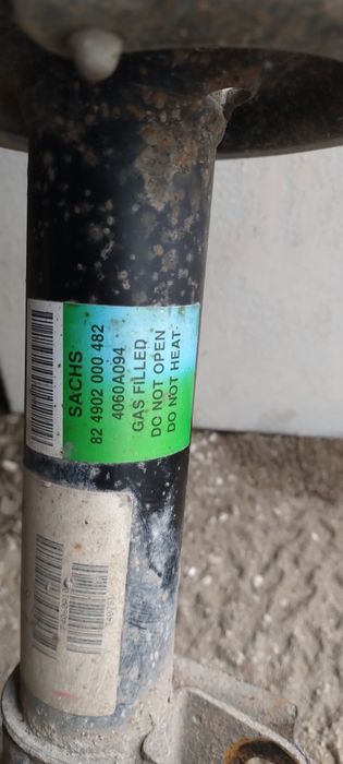 Ляв стоп и амортисьор за Митсубиши колт mitsubishi colt