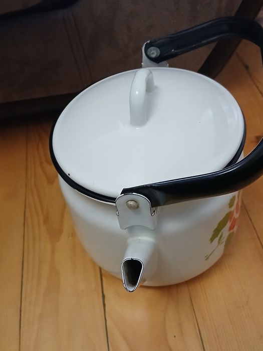 Лот емайлирани съдове