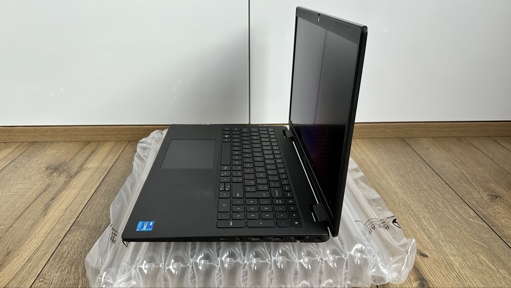 Лаптоп Dell Latitude 3520 FHD 15.6” Intel i5-1135G7 8GB RAM 256GB SSD