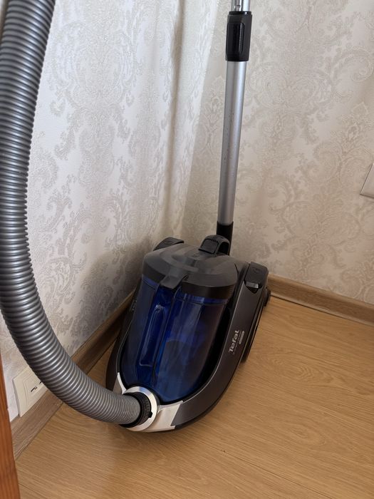 Продам Пылесос Tefal