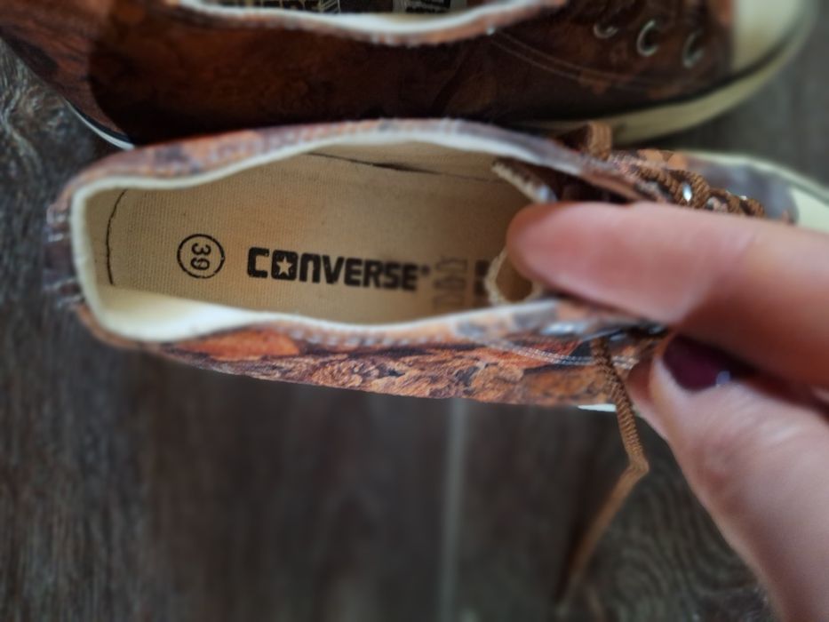 Продам кеды converse
