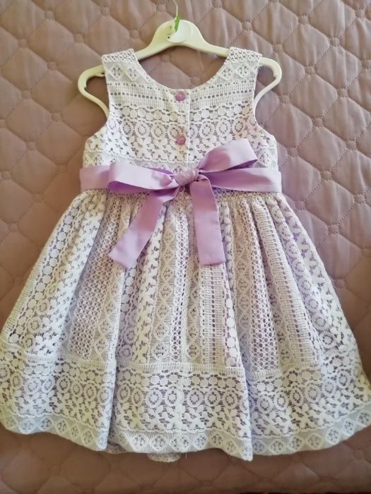 прекрасна рокличка