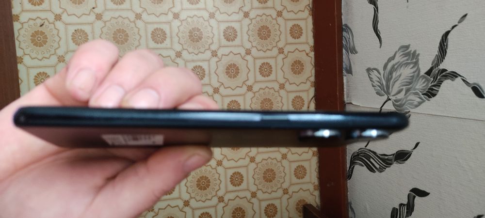 Обменяю на айфон