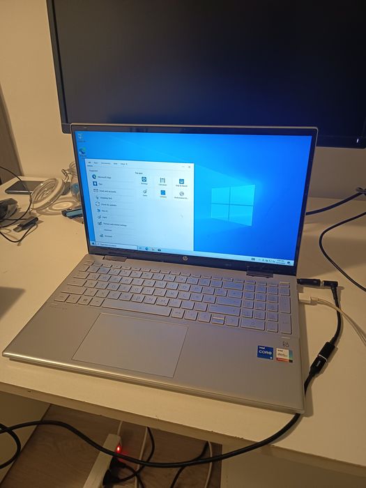 Laptop HP pavilion x360 i5 1135g7, ssd 1 TB, 16 gb