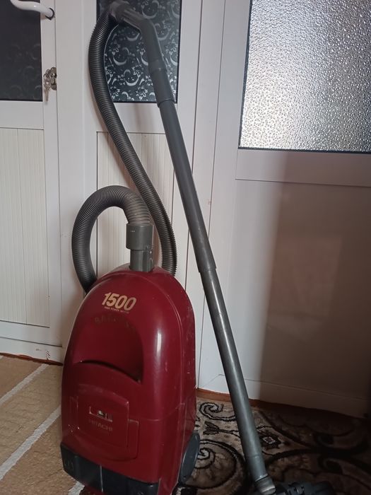 Пылесос сотилади