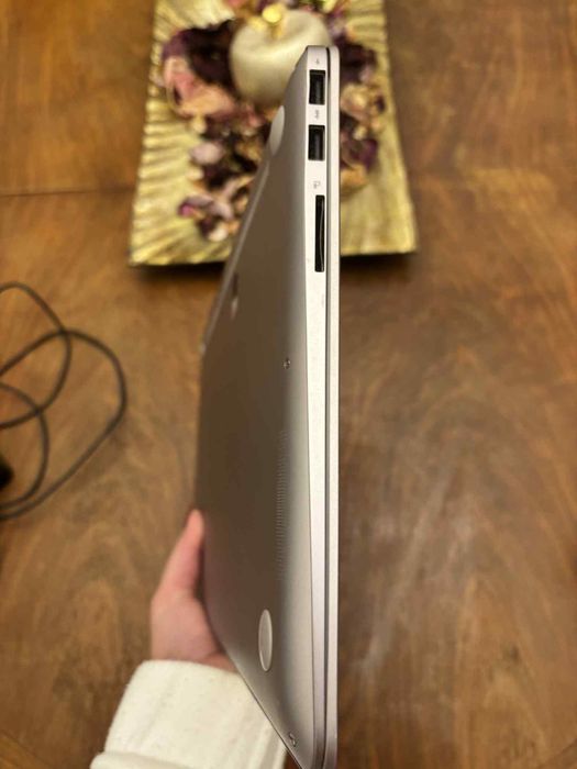 Лаптоп Asus UX305L розов