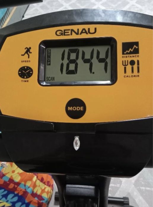 Срочно продам Велотренажер от Genau