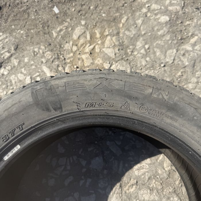 2 броя зимни гуми Nexen 195/55 R16 Dot 2319 ном 908
