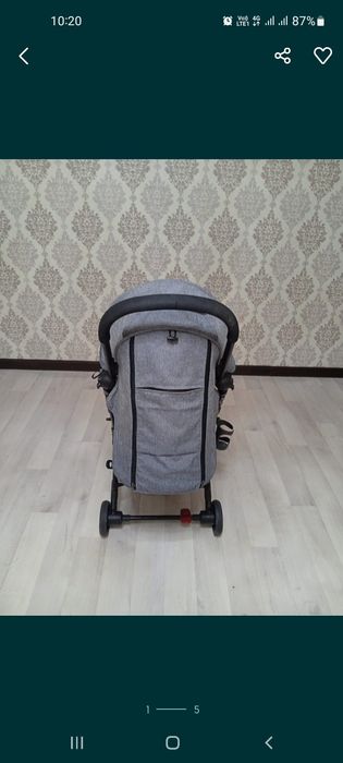 Детская коляска .