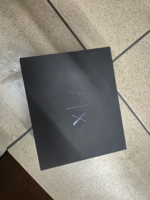 Часовник armani exchange