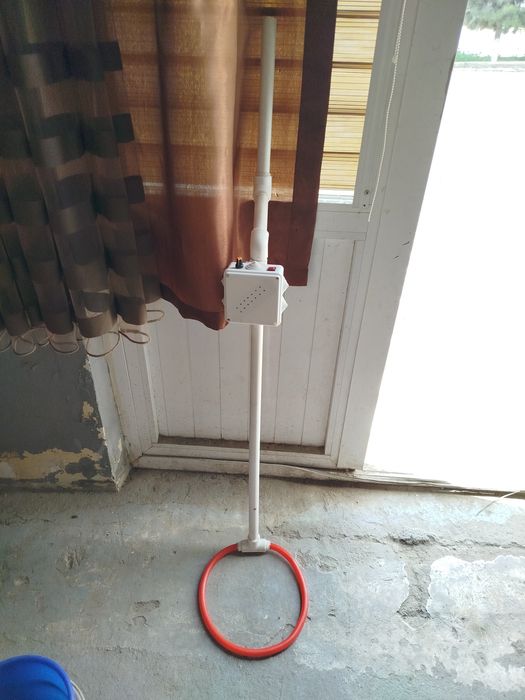 Металлоискатель сотилади.