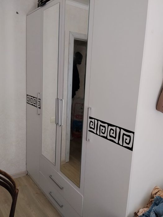Продам мебель комплект 100 000