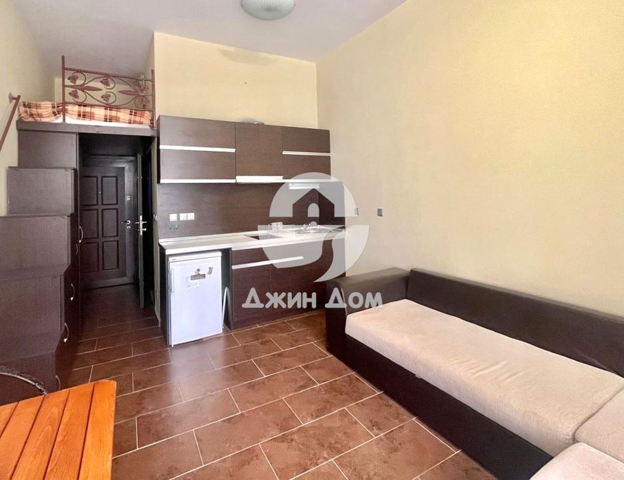Продава се Едностаен апартамент в Несебър - 38 кв.м за 738 €/кв.м - Снимка #1