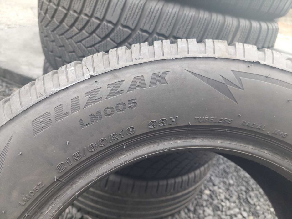 215 60 16,cate 4 buc iarna BRIDGESTONE si PIRELLI,2021,peste 6mm